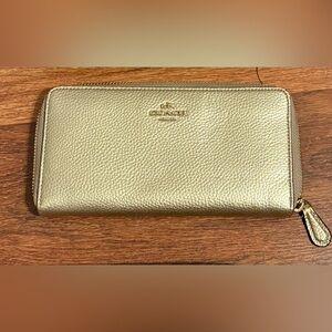Coach wallet